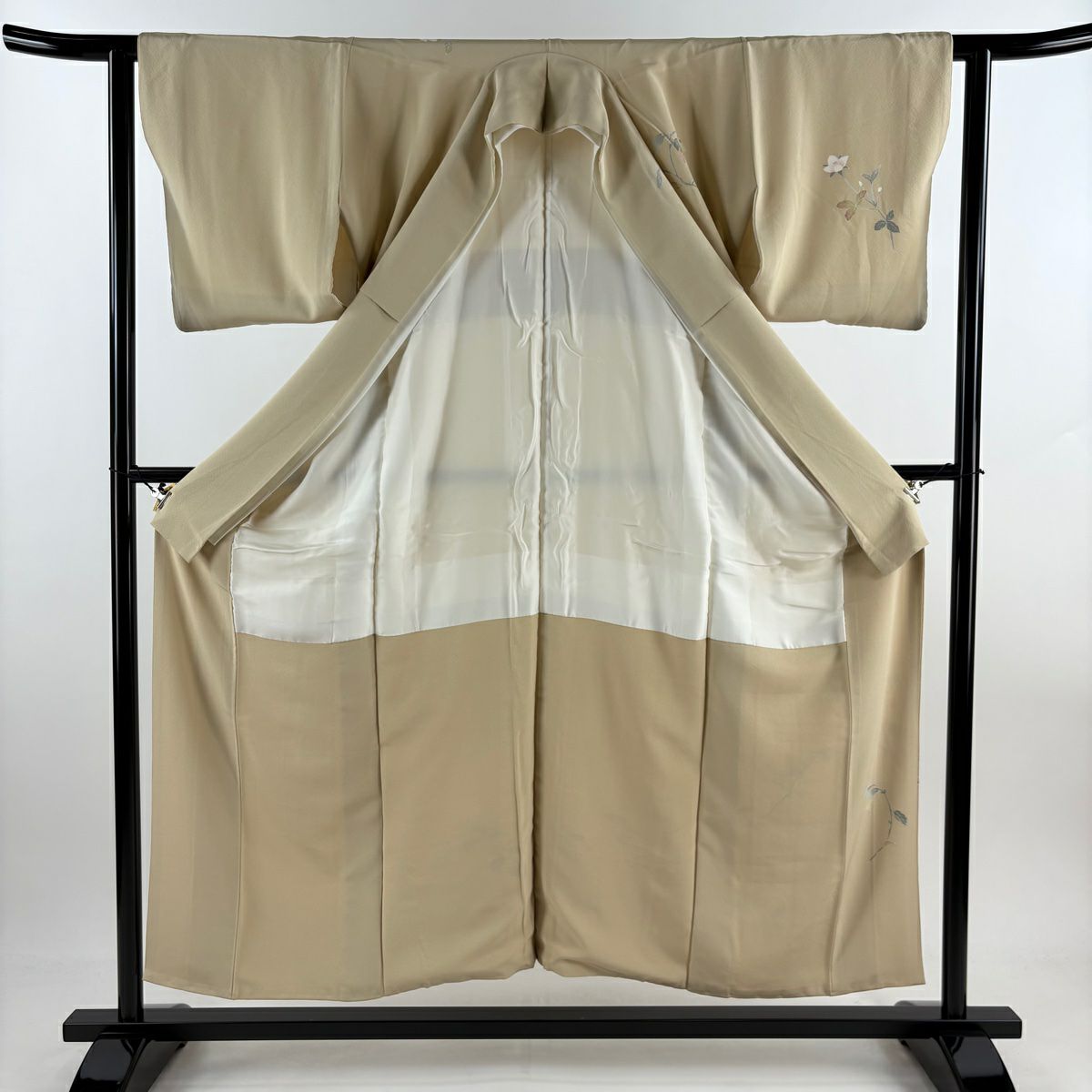 【美品】 付下 身長154cm 袖長61.5cm S 雙層 百貫達雄 落款あり 葉與果 草花紋紋 漸層 米色 純蠶絲 名品級 一個紋