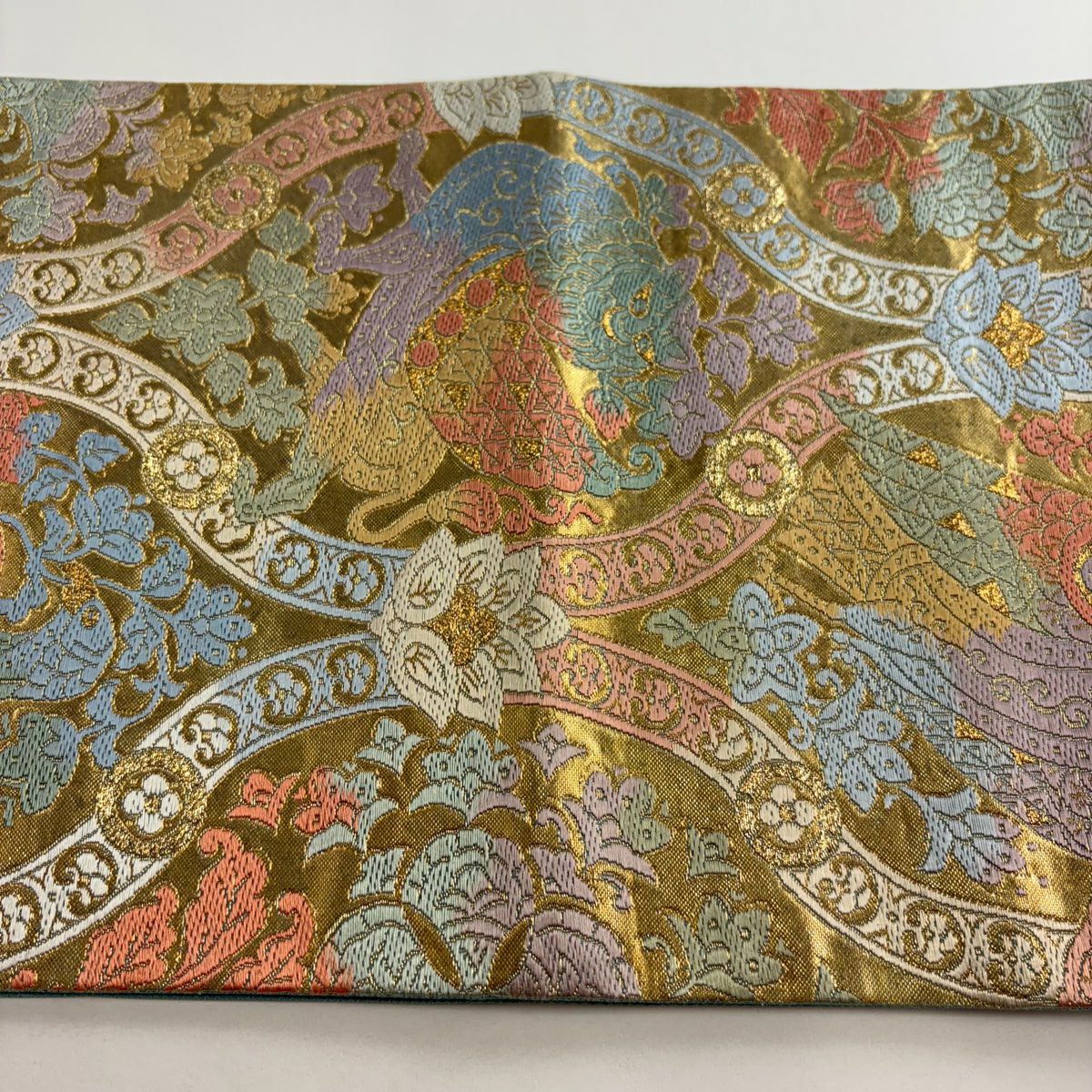 【美品】 袋帶 秀品級 附有落款 關西仕立 草花紋紋 動物 金絲 金金箔 金色 六通 純蠶絲