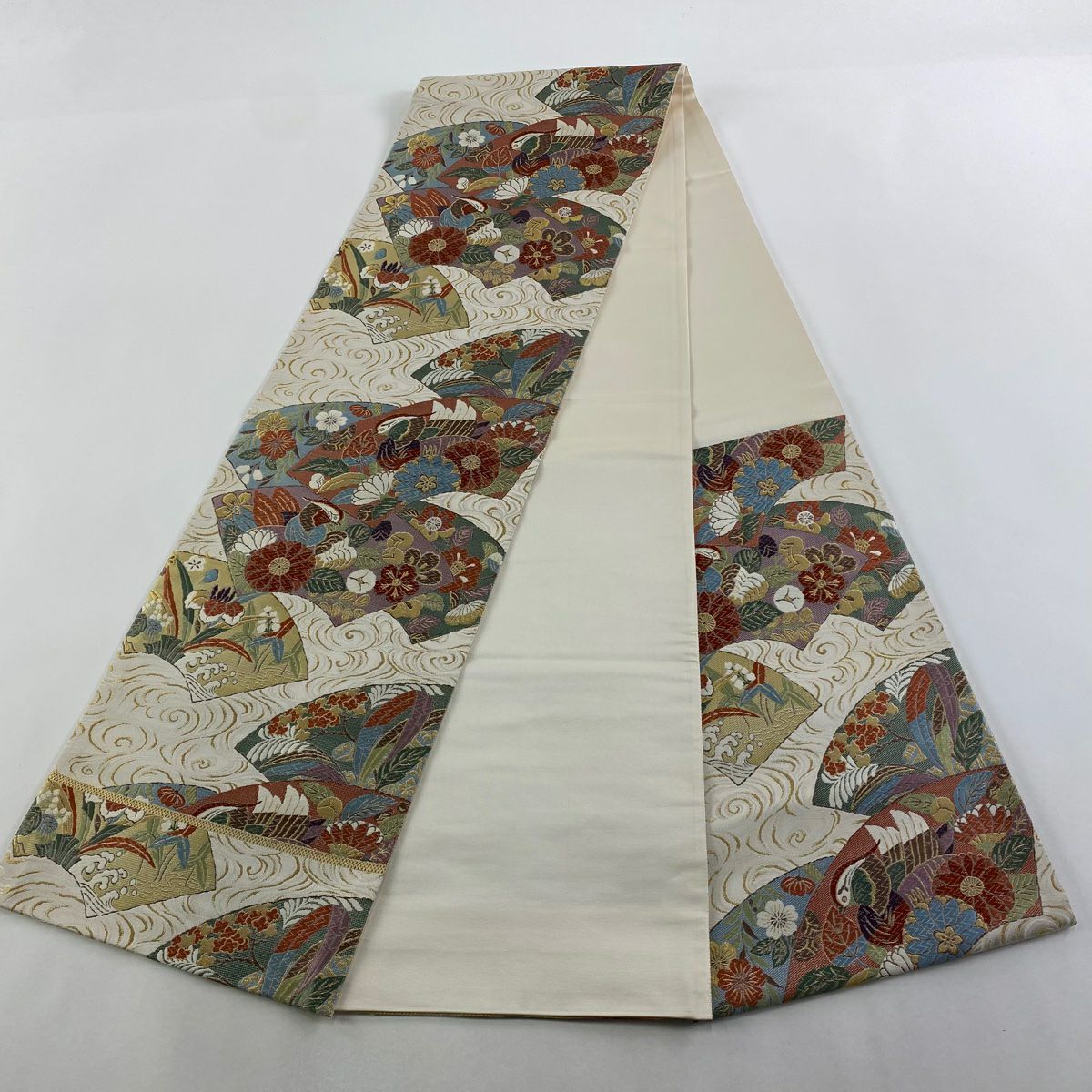 【美品】 袋帶 秀品級 落款あり 桃山花鳥紋 唐織 金絲 奶油 六通 純蠶絲