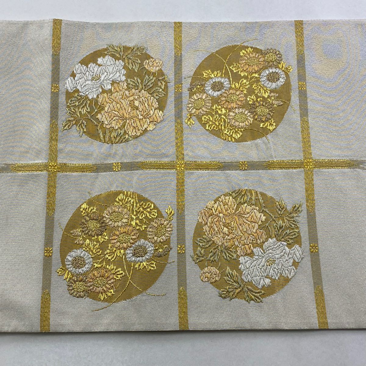 袋帶 秀品級 格天井 草花紋 金銀彩 奶油色 大鼓圖案 純蠶絲