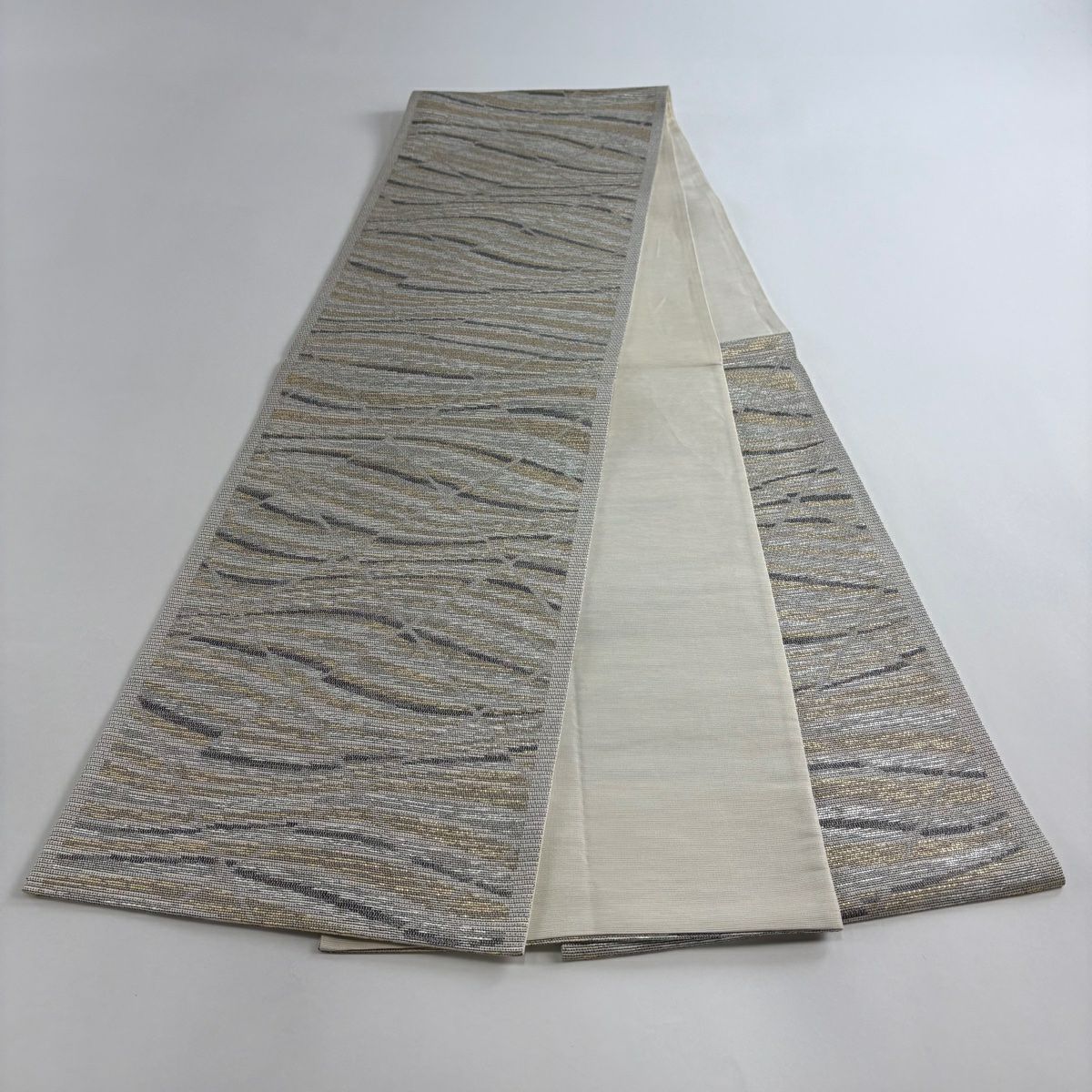 【美品】 袋帶 秀品級 幾何圖案 金金箔 銀 六通 純蠶絲