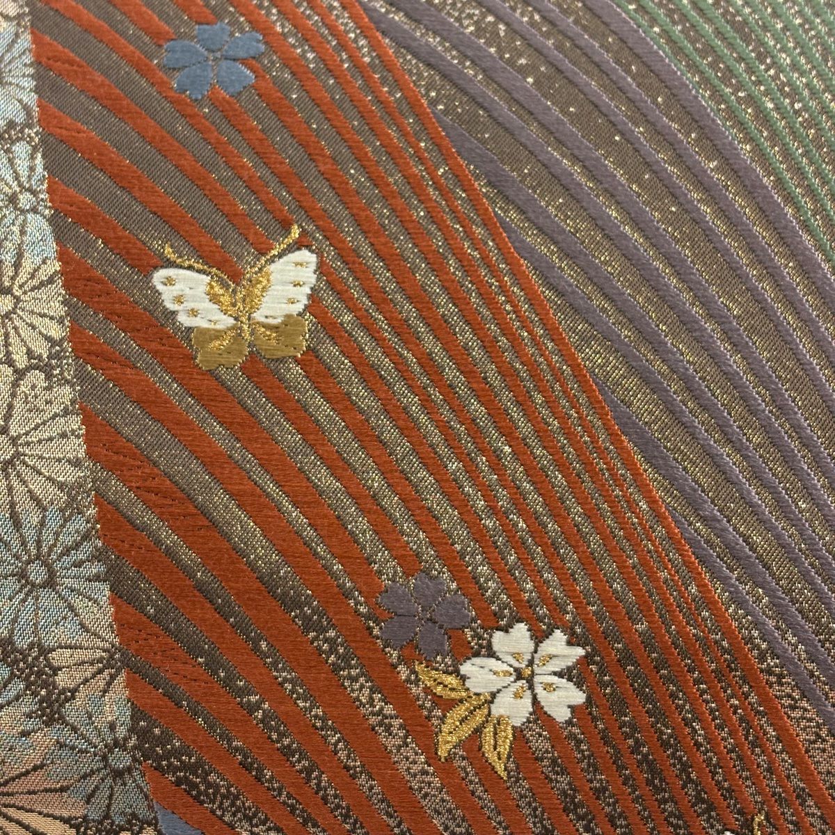 【美品】 袋帶 秀品級 蝶 菊花 金絲 金金箔 茶紫 六通 純蠶絲