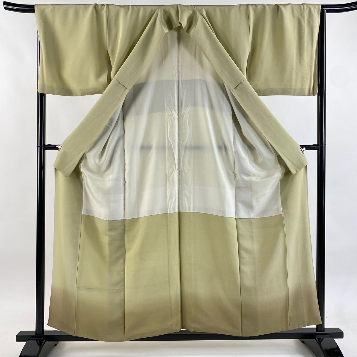色留袖禮服 身長157.5cm 袖長67cm M 雙層 霞 刺繡 金線 米色 純蠶絲 秀品級 一個紋