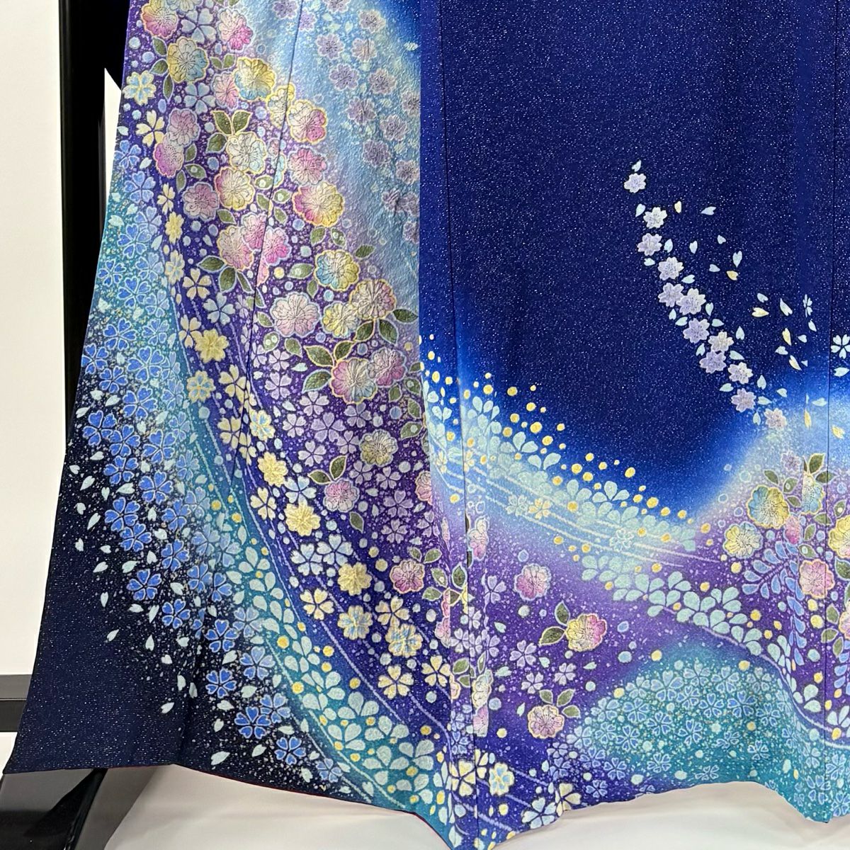 【美品】振袖禮服 身長163cm 袖長66cm M 雙層 大和 草花紋紋 櫻花 銀通 金銀彩 藍色 純蠶絲 逸品級