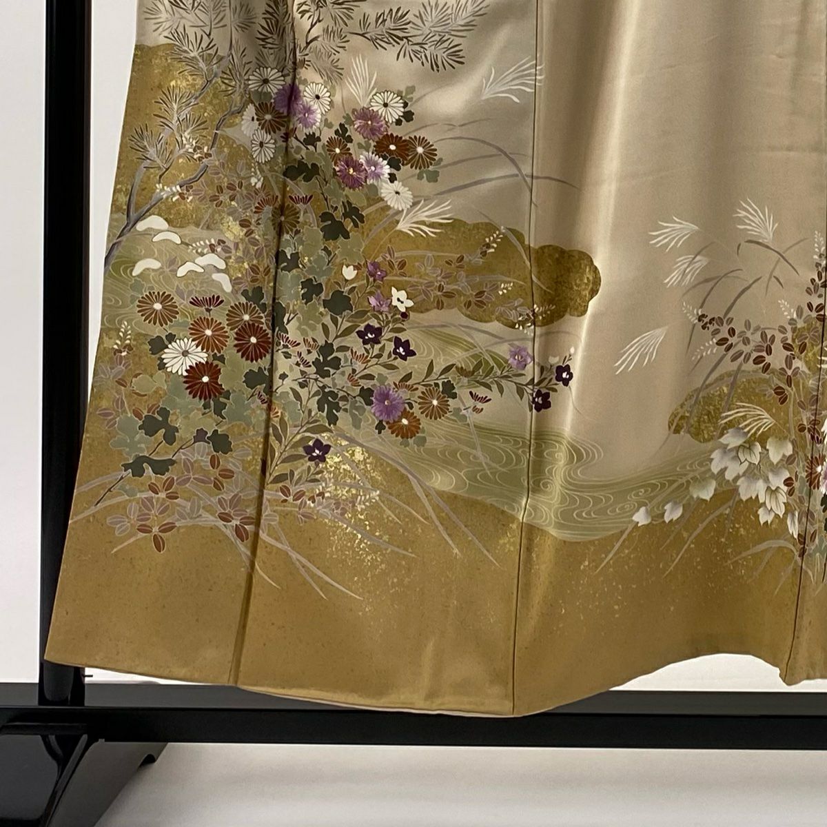訪問服 身長154cm 袖長64.5cm M 雙層 帝王紫 落款 菊花 萩 金彩裝飾 刺繡 米色 純蠶絲 逸品級