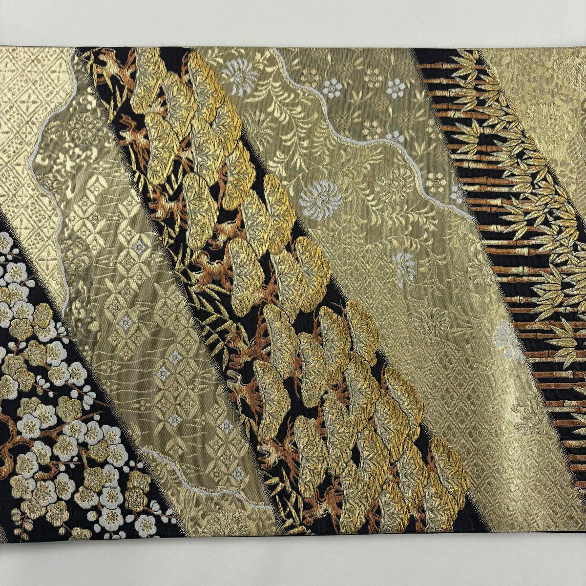【美品】 袋帶 秀品級 松樹竹子梅花 波 金絲 金金箔 金色 六通 純蠶絲