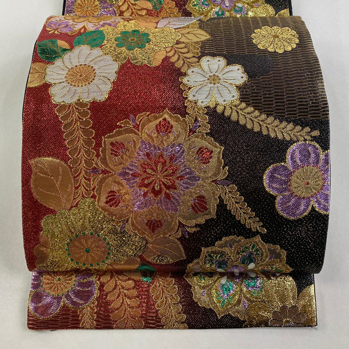 【美品】 袋帶 秀品級 草花紋紋 金糸 金金箔 紅 六通 純蠶絲
