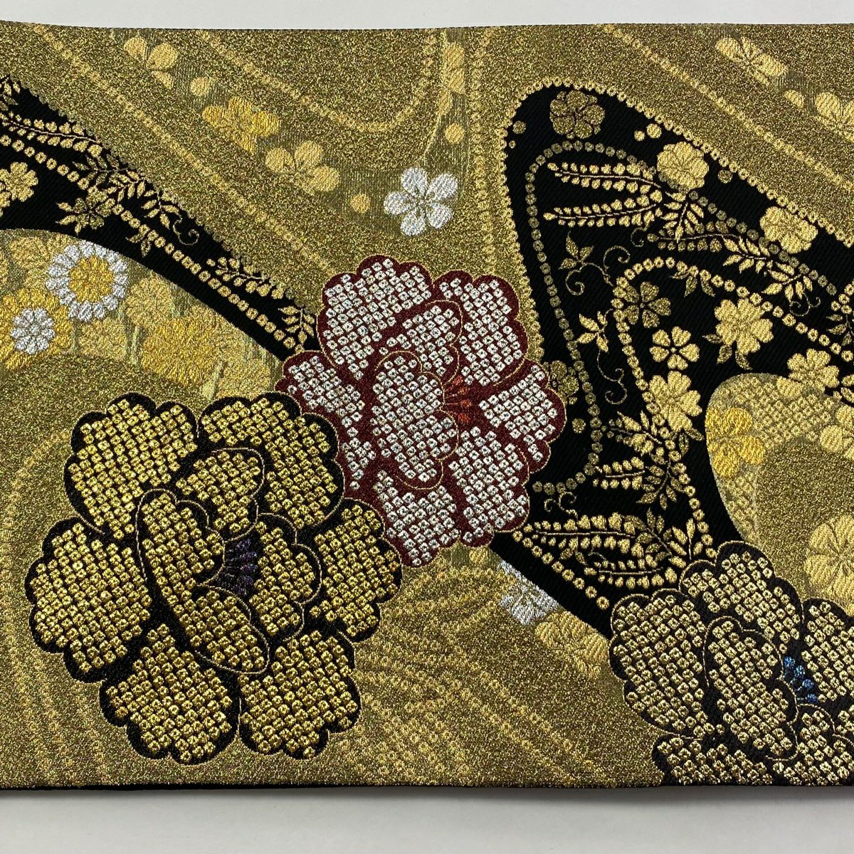 【美品】 袋帶 秀品級 牡丹 草花紋 金糸 金金箔 金色 六通 純蠶絲
