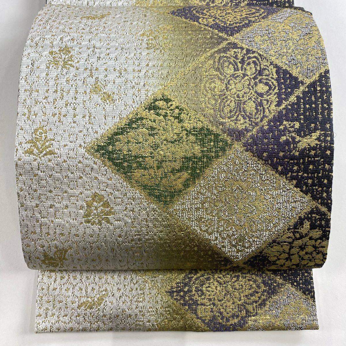 【美品】 袋帶 名品級 菱 華紋 本泥染 灰白 六通 純蠶絲