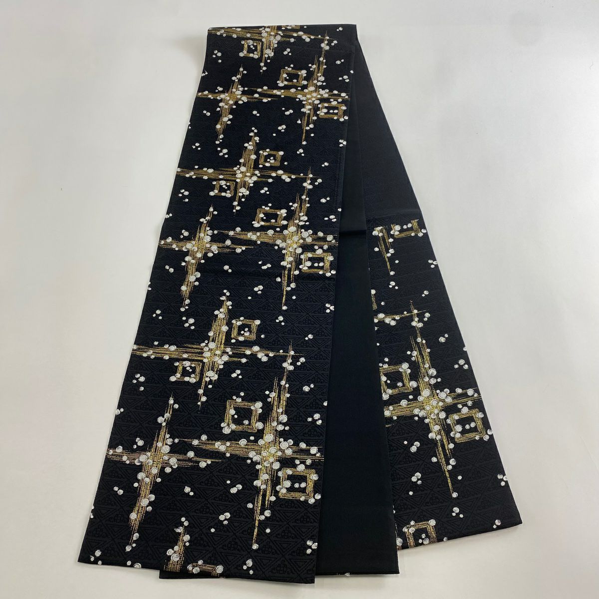 【美品】 袋帶 名品級 幾何學 金絲 黑 六通 純蠶絲