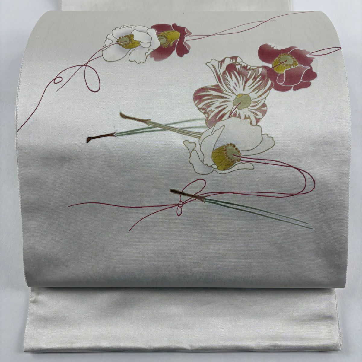 袋帶 秀品級 花 松樹葉 金銀彩 金金箔 白 お太鼓圖案 純蠶絲