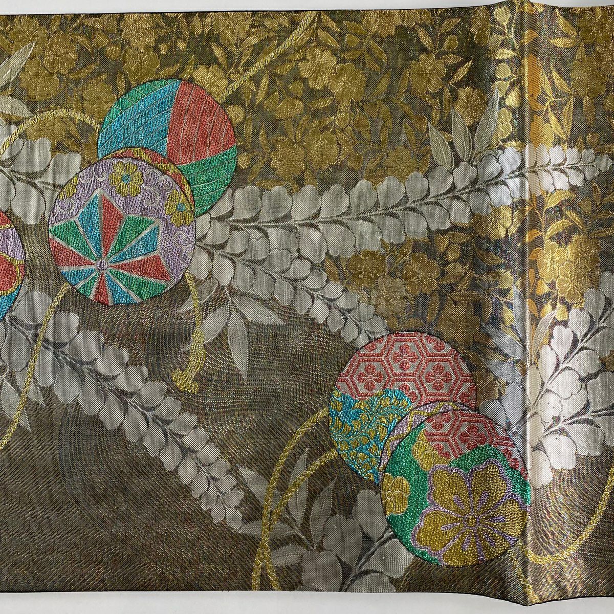 【美品】 袋帶 秀品級 蹴鞠 草花紋紋 金金箔 金色 六通 純蠶絲
