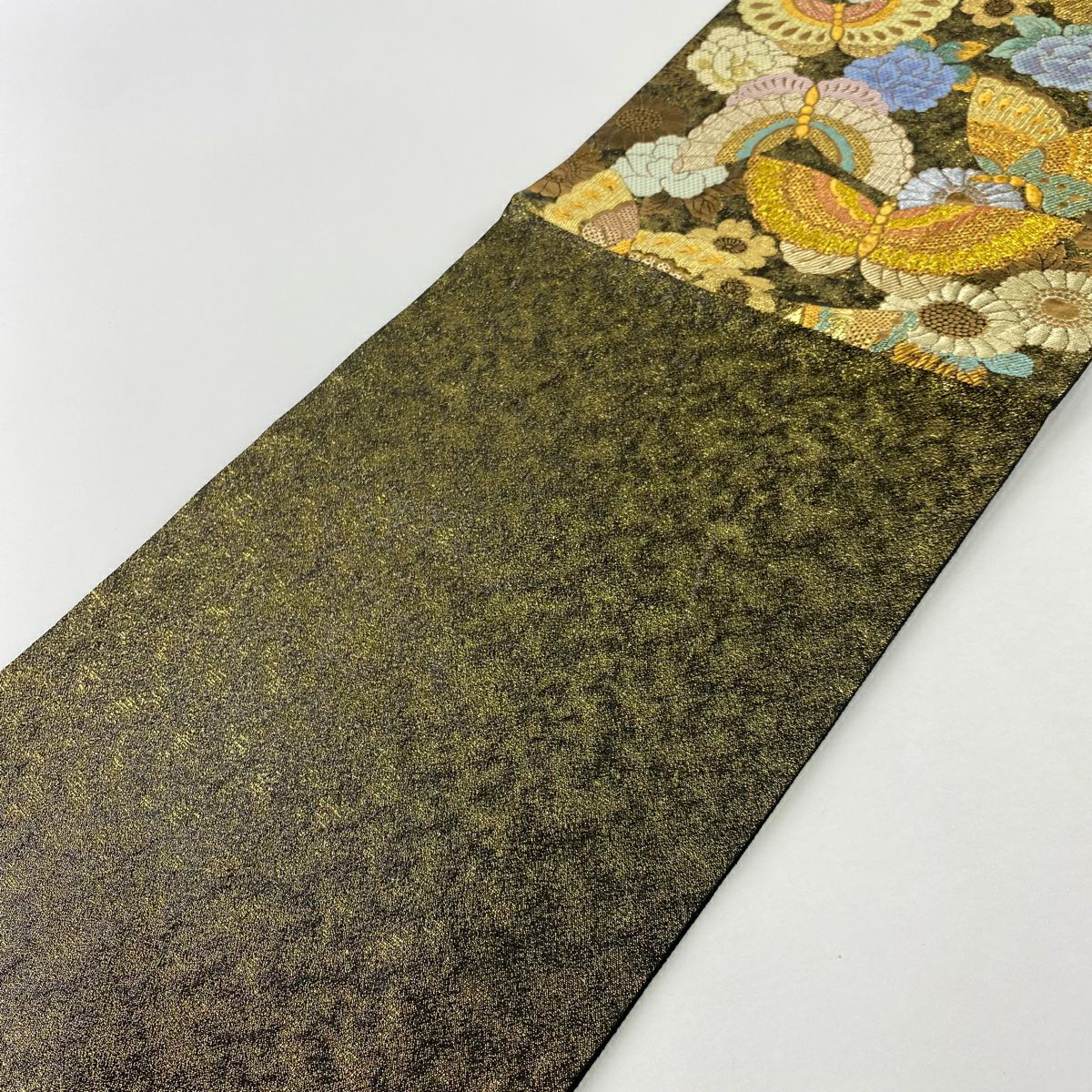 【美品】 袋帶 秀品級 蝶 草花紋 金絲 金金箔 金色 六通 純蠶絲