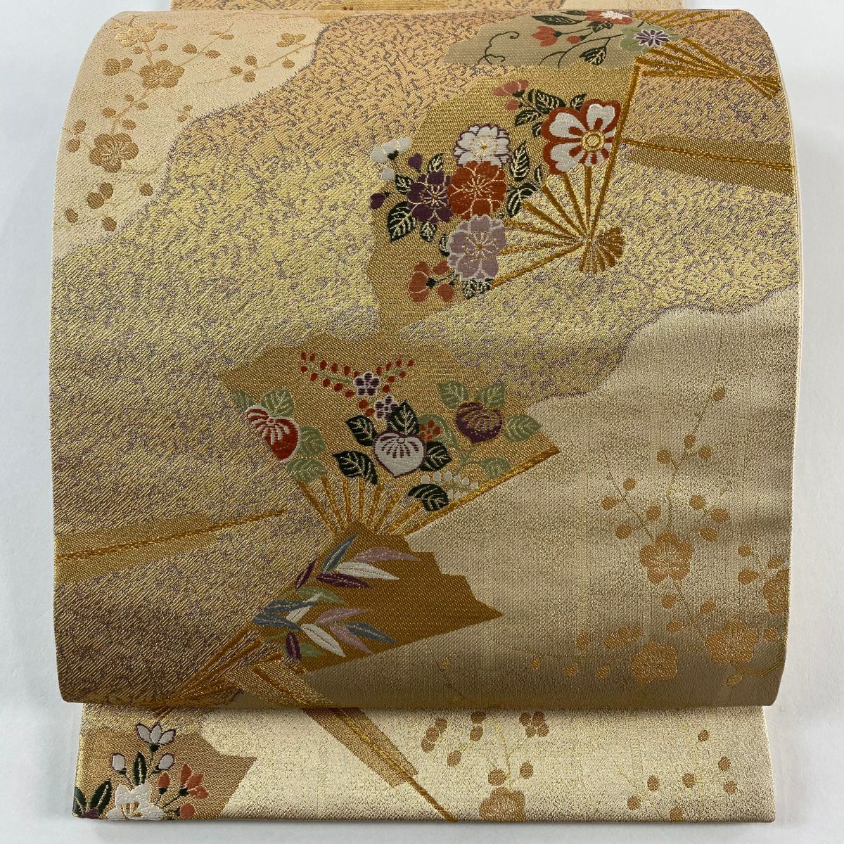 【美品】 袋帶 秀品級 道長檜扇子散 草花紋刺繡 金絲 金 六通 純蠶絲