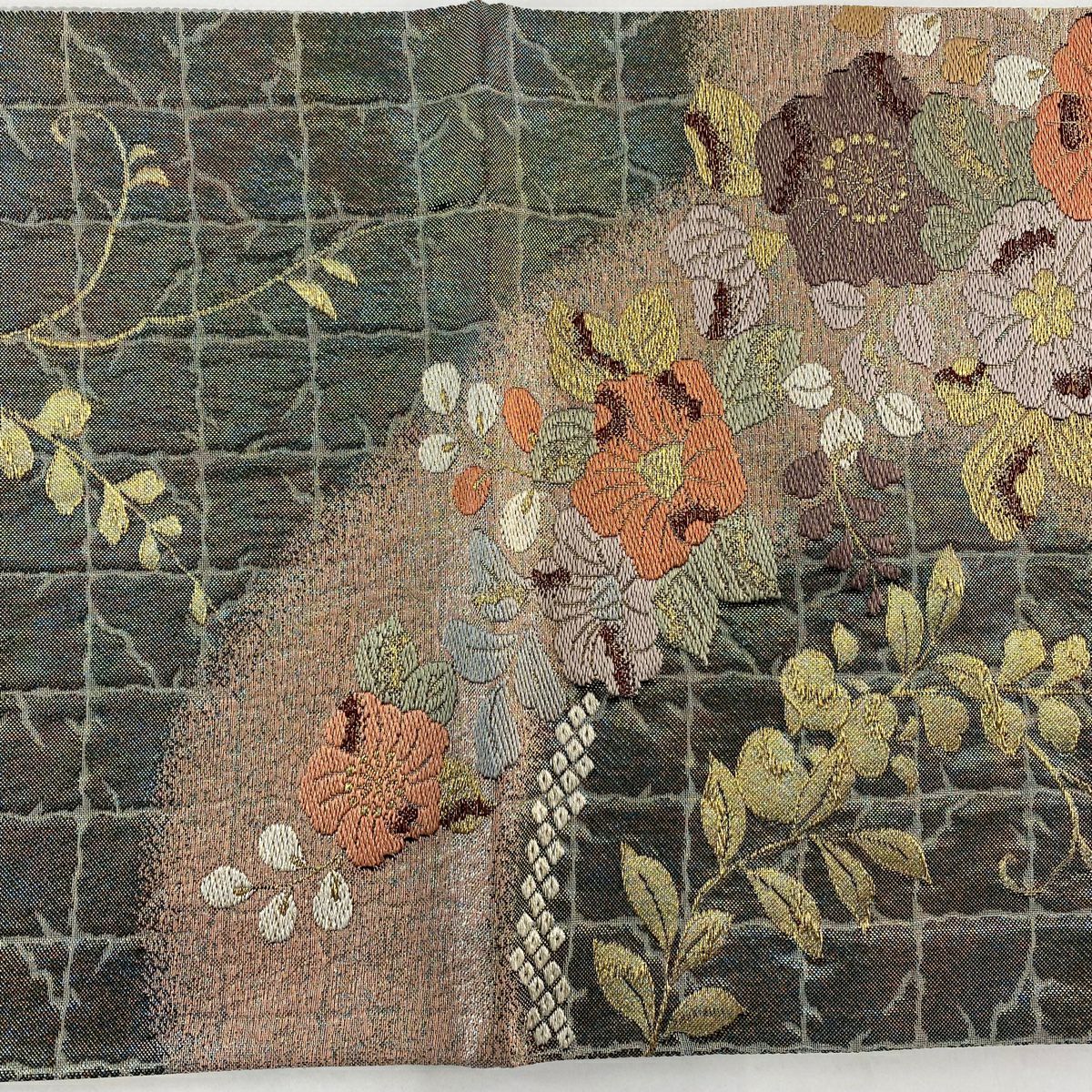 【美品】 袋帶 秀品級 草花紋 格子 金絲 金金箔 鶯色 六通 純蠶絲
