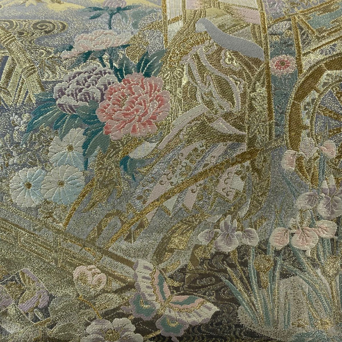 【美品】 袋帶 秀品級 御所車草花紋紋 金銀線 金金箔 金色 大鼓圖案 純蠶絲