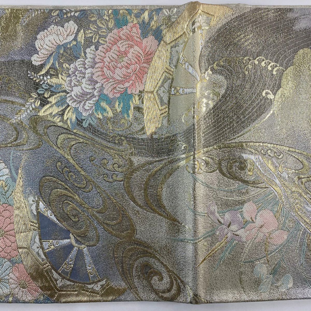 【美品】 袋帶 秀品級 御所車草花紋紋 金銀線 金金箔 金色 大鼓圖案 純蠶絲