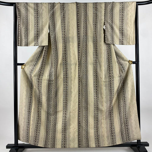 【美品】 紬織 身長159.5cm 袖長65cm M 雙層 大和 龜甲絣 幾何學 薄茶 純蠶絲 秀品級