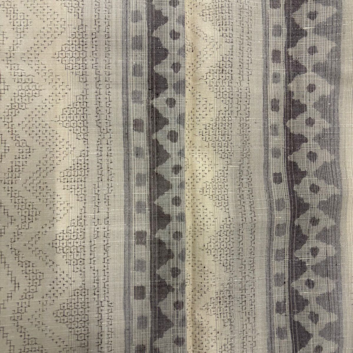 【美品】 紬織 身長159.5cm 袖長65cm M 雙層 大和 龜甲絣 幾何學 薄茶 純蠶絲 秀品級