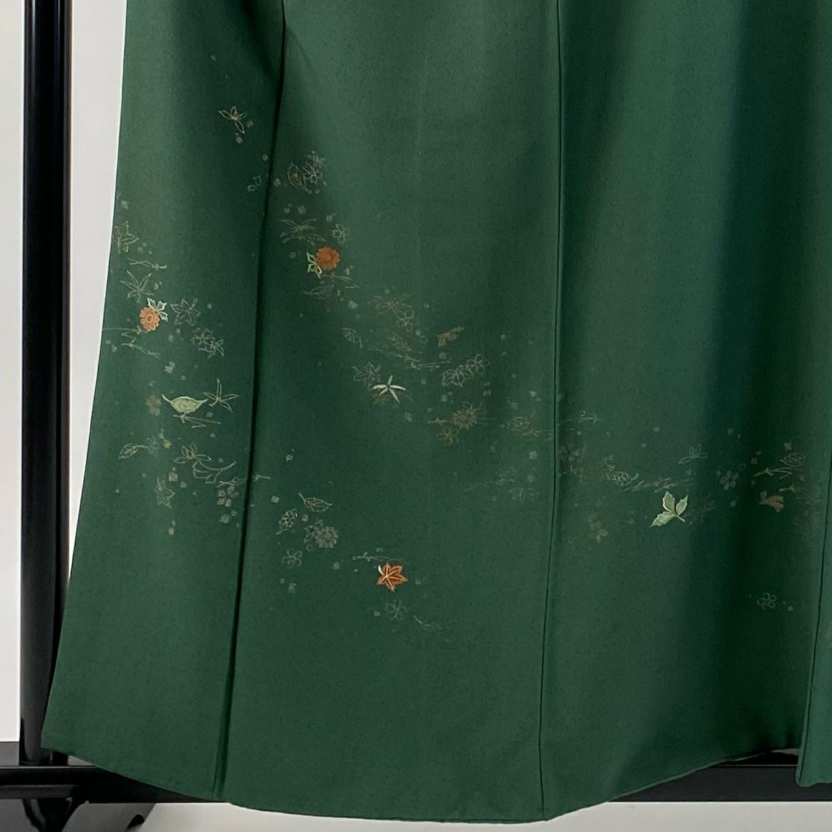 【美品】 付下 身長159cm 袖長66cm M 雙層 草花紋紋 金金箔散佈 刺繡 金銀彩 綠色 純蠶絲 優品級
