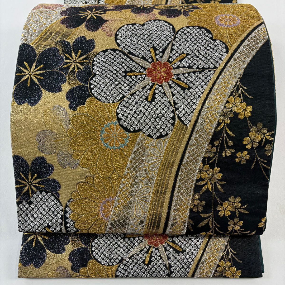 【美品】 袋帶 秀品級櫻花 菊花花 唐織 金金箔 黑 六通 純蠶絲