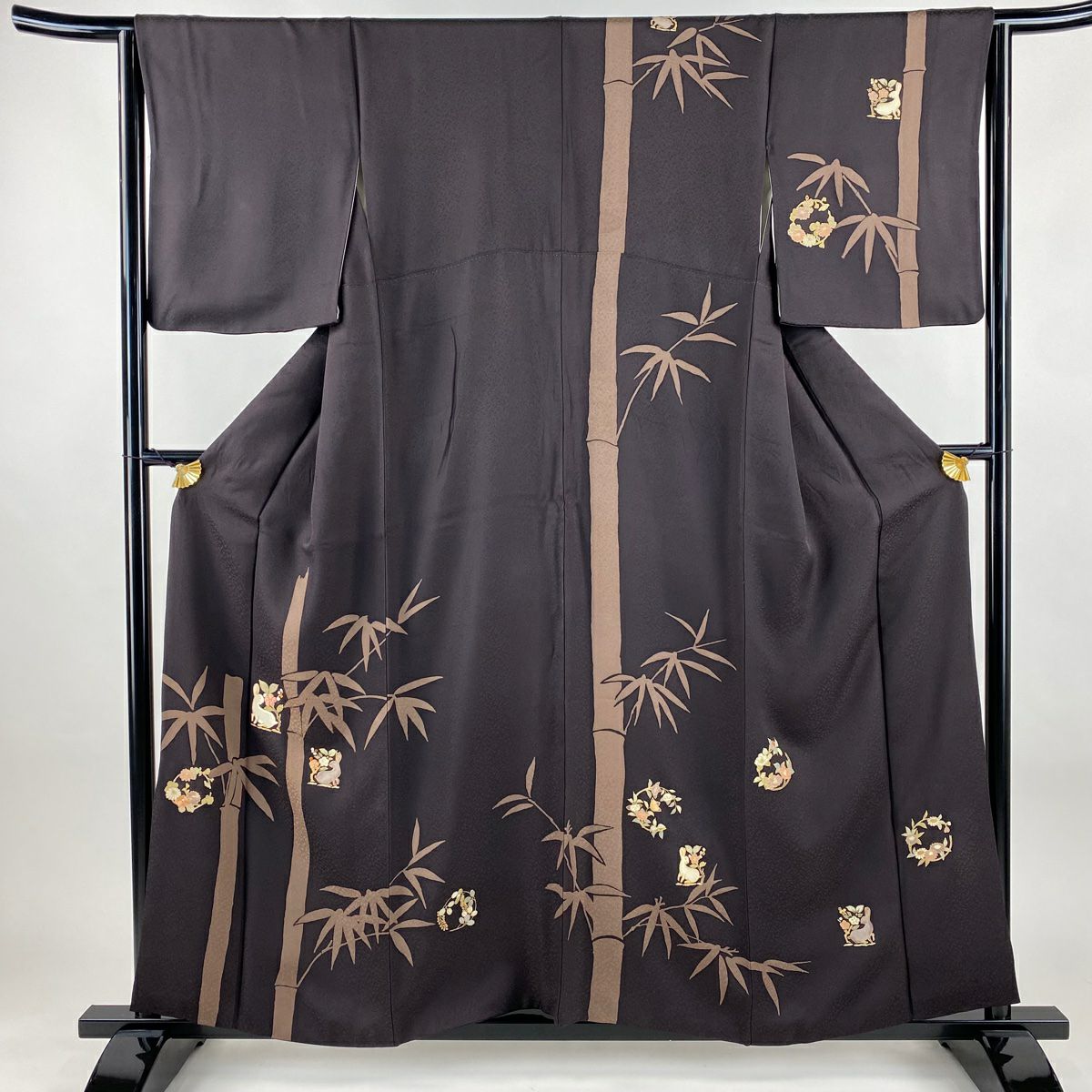 訪問服 身長157cm 袖長65.5cm M 雙層 花兔 竹子 刺繡 金彩裝飾 焦茶 純蠶絲 名品級