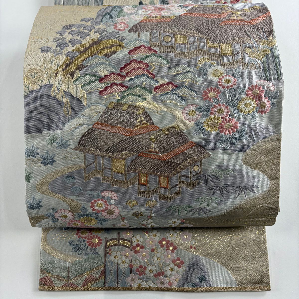 【美品】 袋帶 秀品級 關西仕立 家屋 松樹竹子梅花 金糸 金金箔 灰紫 六通 純蠶絲