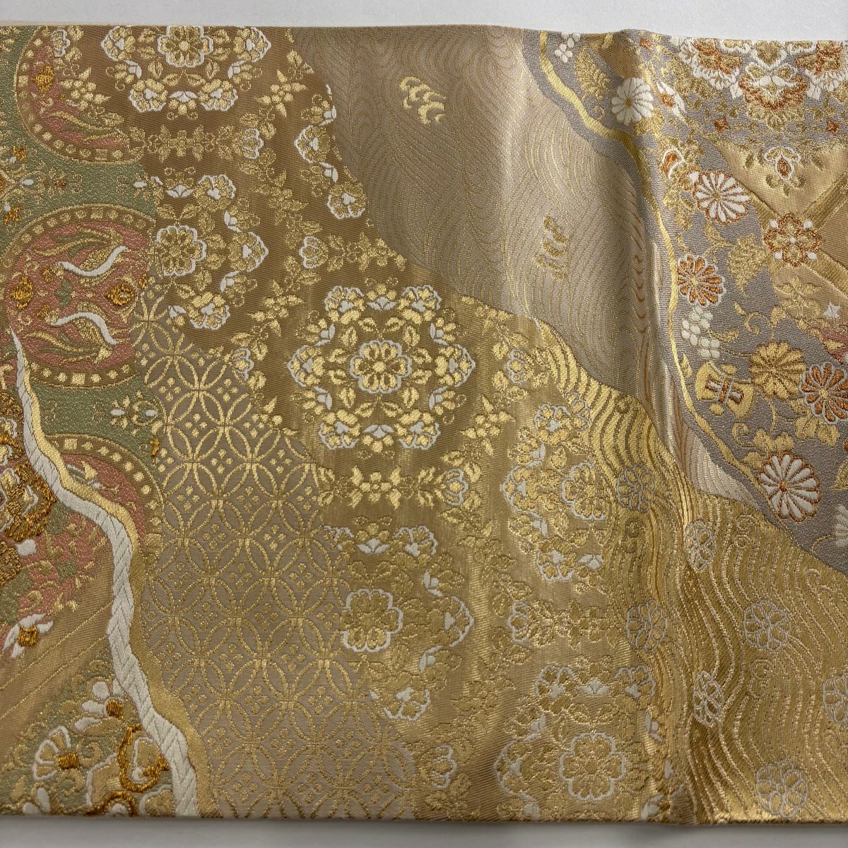 【美品】 袋帶 秀品級 華紋 向鳥 金絲 金金箔 金色 六通 純蠶絲