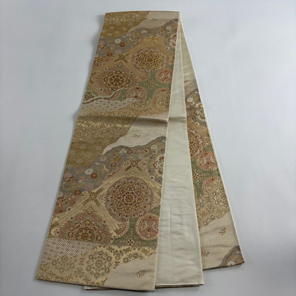 【美品】 袋帶 秀品級 華紋 向鳥 金絲 金金箔 金色 六通 純蠶絲