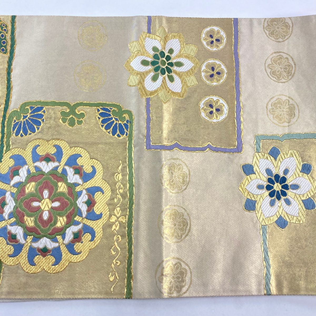 【美品】 袋帶 秀品級 落款あり 宝生閑 華紋 蝶 金絲 金金箔 金色 六通 純蠶絲
