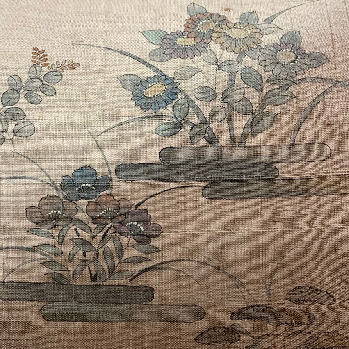 【美品】 袋帶 秀品級 紬織織 秋草 ヱ霞 薄小豆 お太鼓柄 純蠶絲