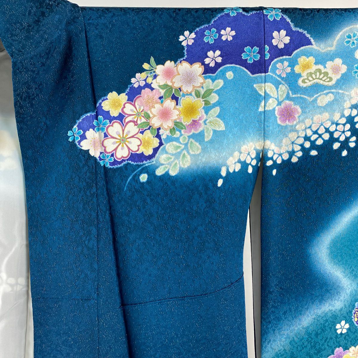 振袖禮服 身長168cm 袖長69.5cm L 雙層 雲紋 櫻花 金通 金銀彩 深藍 純蠶絲 逸品級
