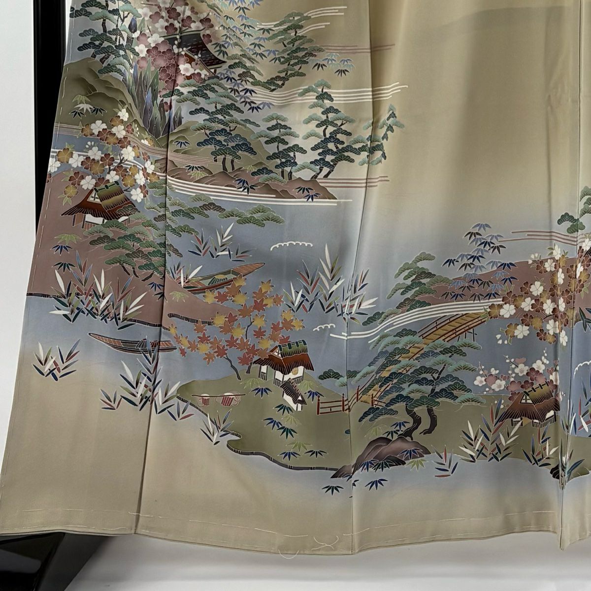色留袖禮服 身長163.5cm 袖長66.5cm M 雙層 風景 松樹竹子梅花 漸層 米色 純蠶絲 優品級 一個紋