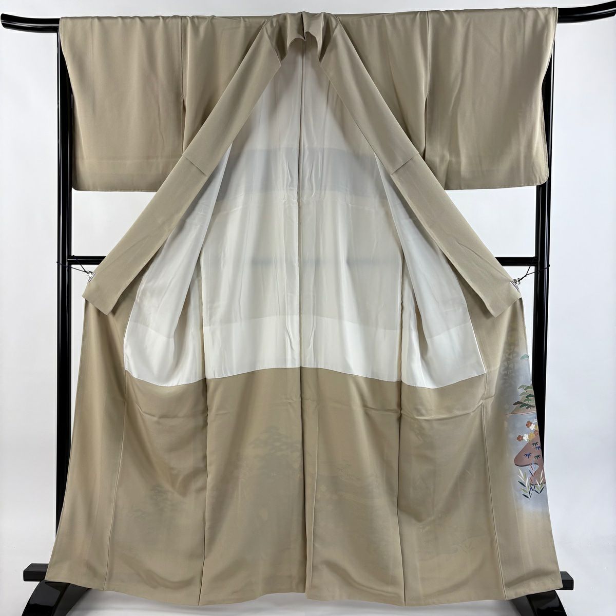 色留袖禮服 身長163.5cm 袖長66.5cm M 雙層 風景 松樹竹子梅花 漸層 米色 純蠶絲 優品級 一個紋