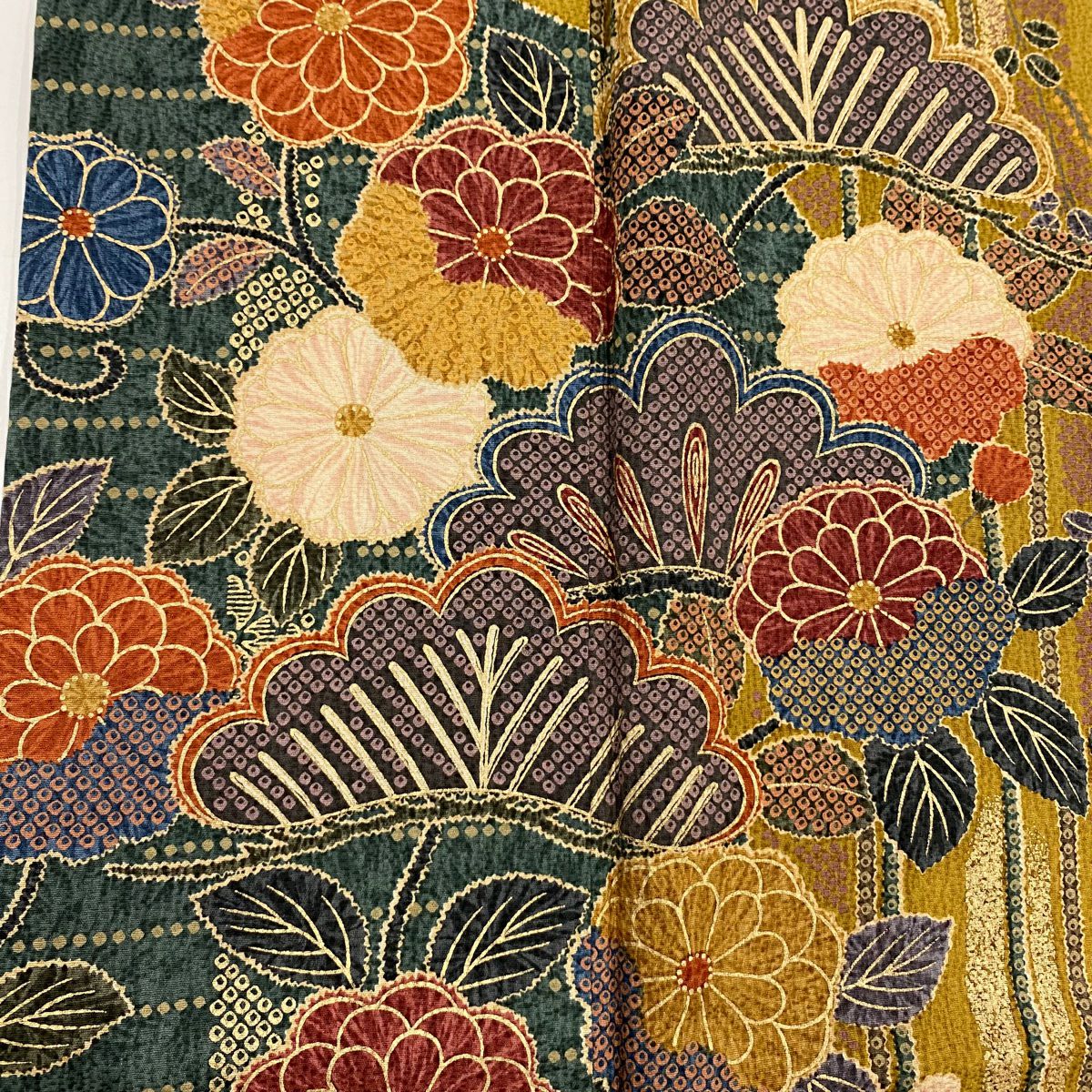 【美品】振袖禮服 身長166cm 袖長67cm M 雙層 菊花 松樹 金銀彩 黃土 純蠶絲 秀品級