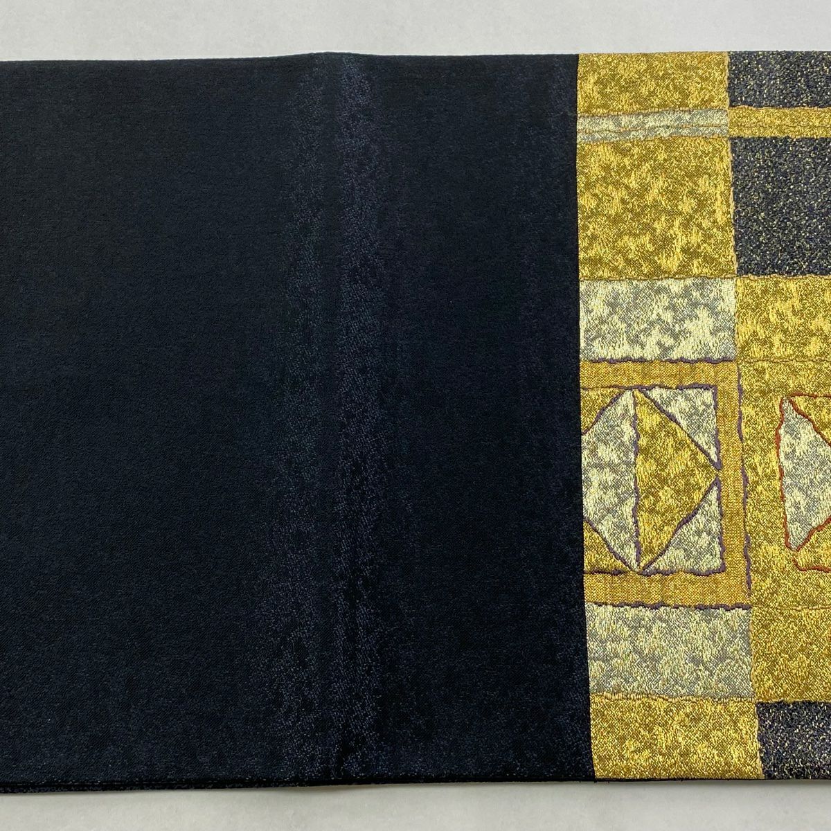 【美品】 袋帶 名品級 幾何圖案 金絲 金金箔 金 六通 純蠶絲