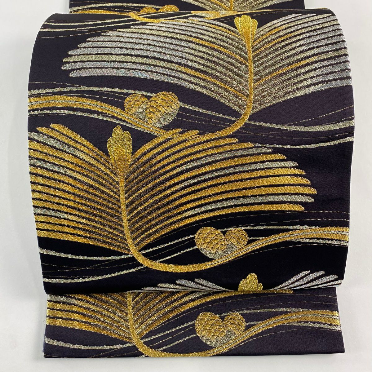 【美品】 袋帶 名品級 若松樹 金銀彩 金金箔 深紫 六通 純蠶絲