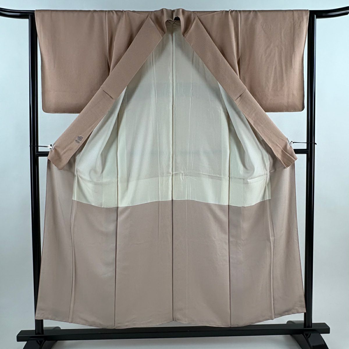 【美品】 小紋 身長153.5cm 袖長64cm M 雙層 鱗文 粉米色 純蠶絲 秀品級 一つ紋