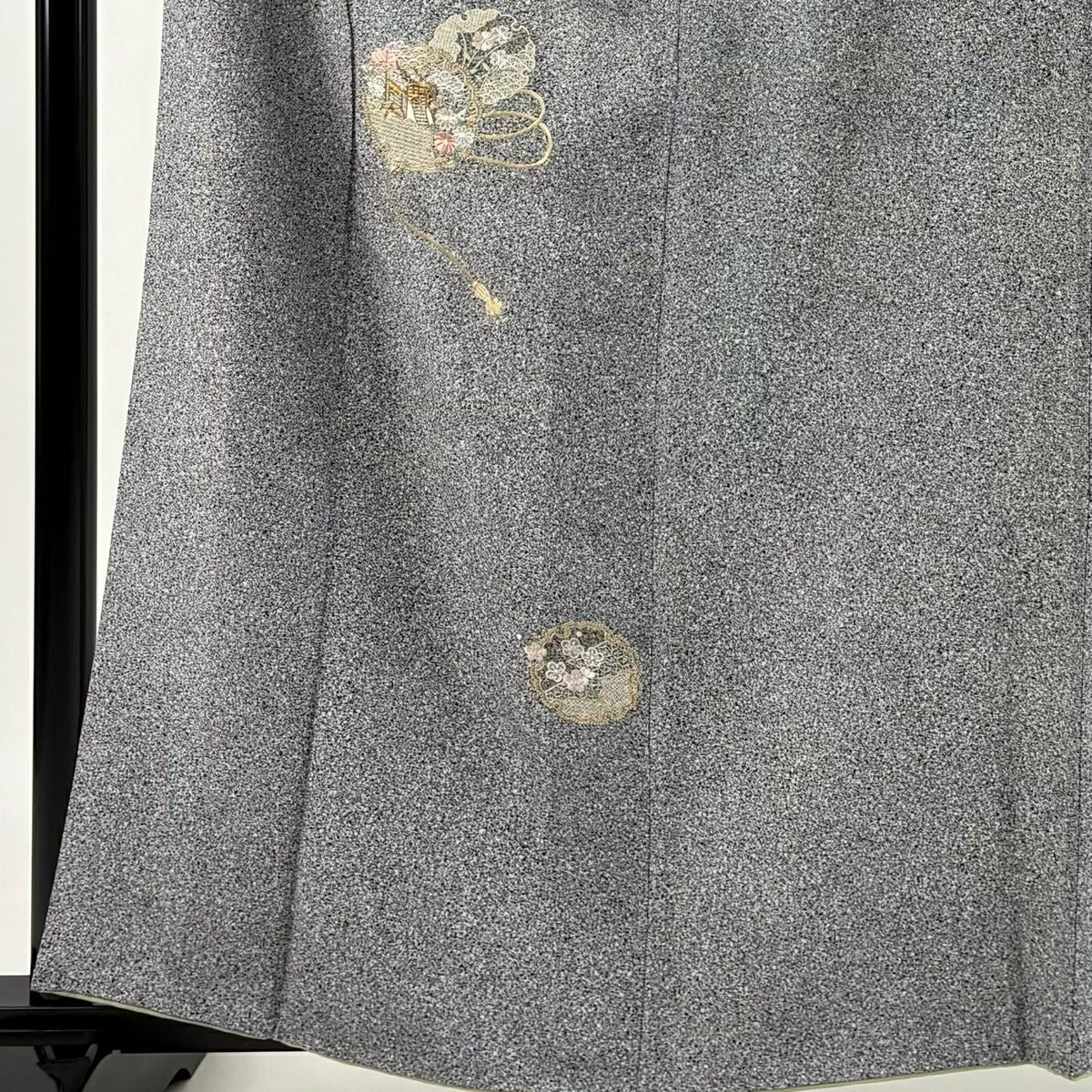 付下 身長162cm 袖長64cm M 雙層 御所車 金糸 刺繡 灰 純蠶絲 秀品級 一つ紋