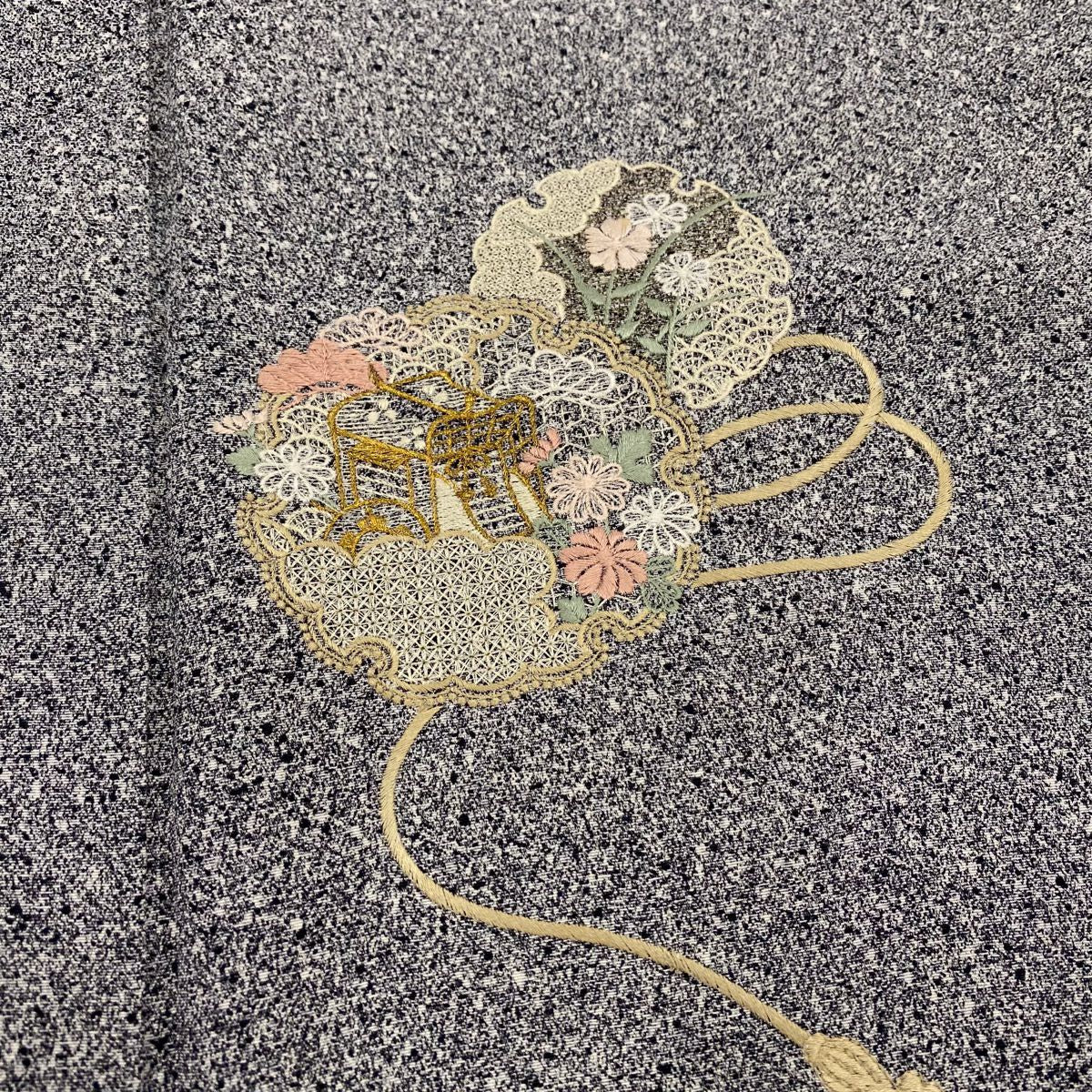 付下 身長162cm 袖長64cm M 雙層 御所車 金糸 刺繡 灰 純蠶絲 秀品級 一つ紋