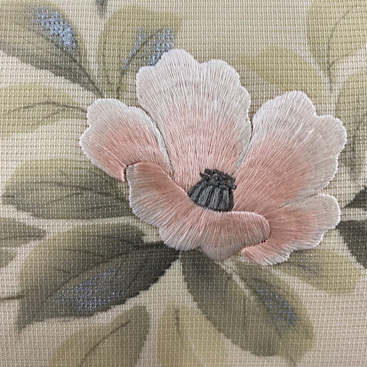 名古屋帶 秀品級 附落款 夏帶 絽 椿 刺繡 銀線 米色 純蠶絲