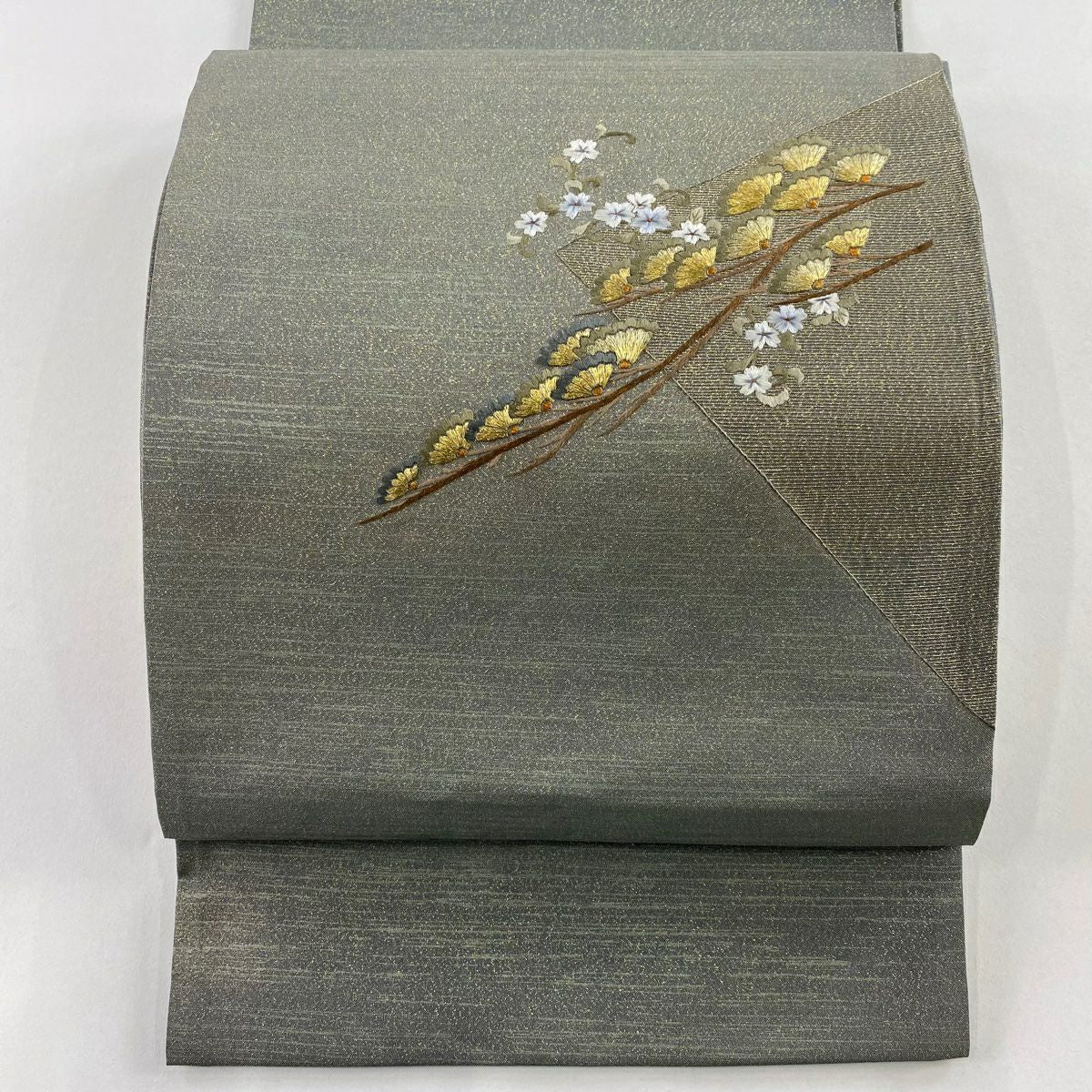 【美品】 袋帶 秀品級 枝花 刺繡 金通 灰綠 お太鼓柄 純蠶絲