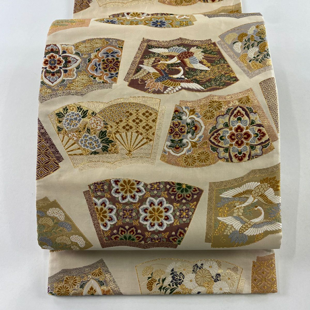 【美品】 袋帶 秀品級 冊子 華紋 金絲 金金箔 米色 六通 純蠶絲