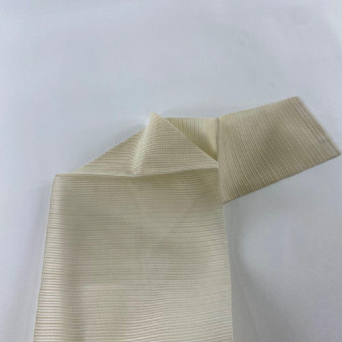 【美品】名古屋帶 秀品級 夏帶 八寸名古屋帶 松樹葉仕立 雜紋 四角 金絲 銀絲 奶油色 純蠶絲