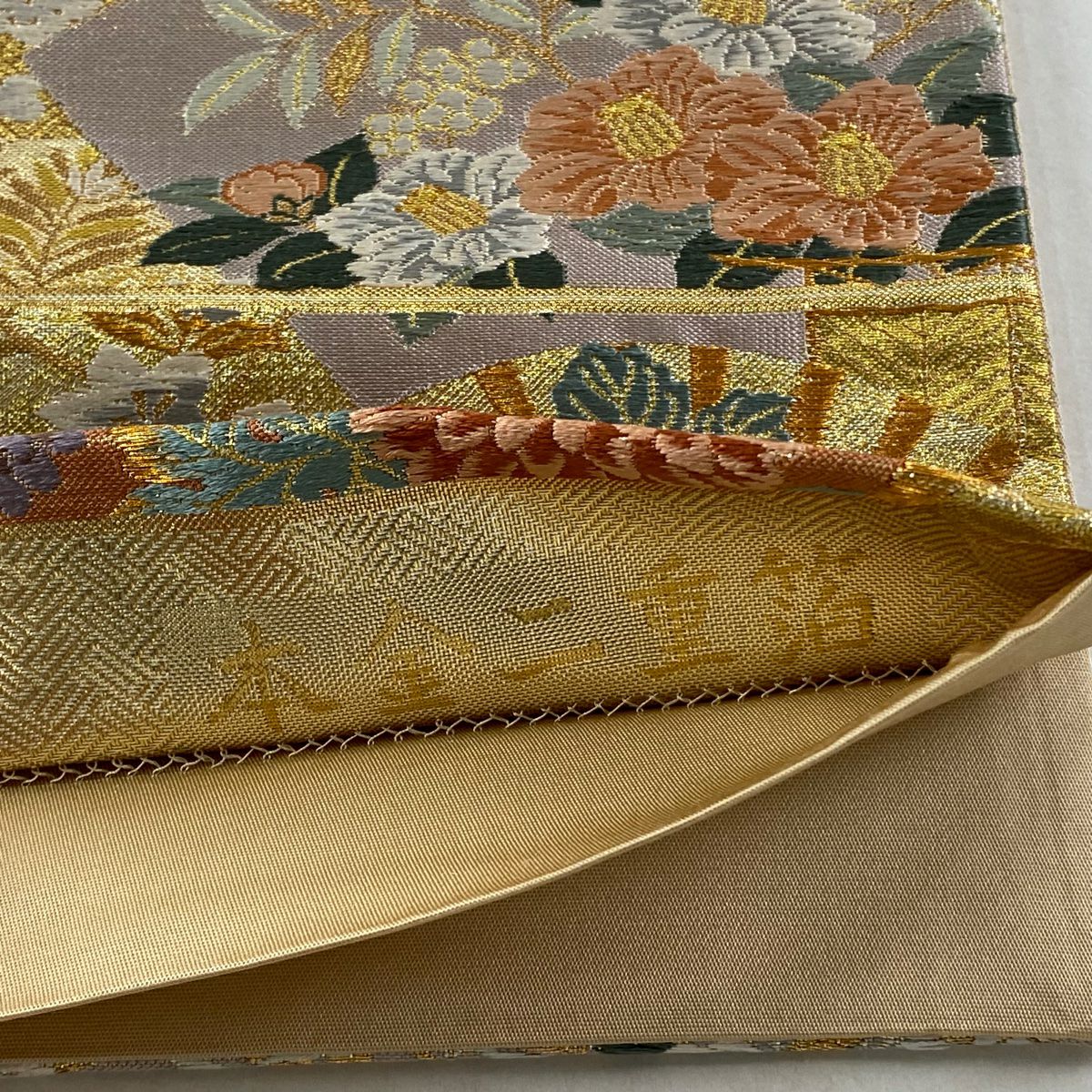 【美品】 袋帶 秀品級 扇子 草花紋 金糸 金金箔 金色 六通 純蠶絲