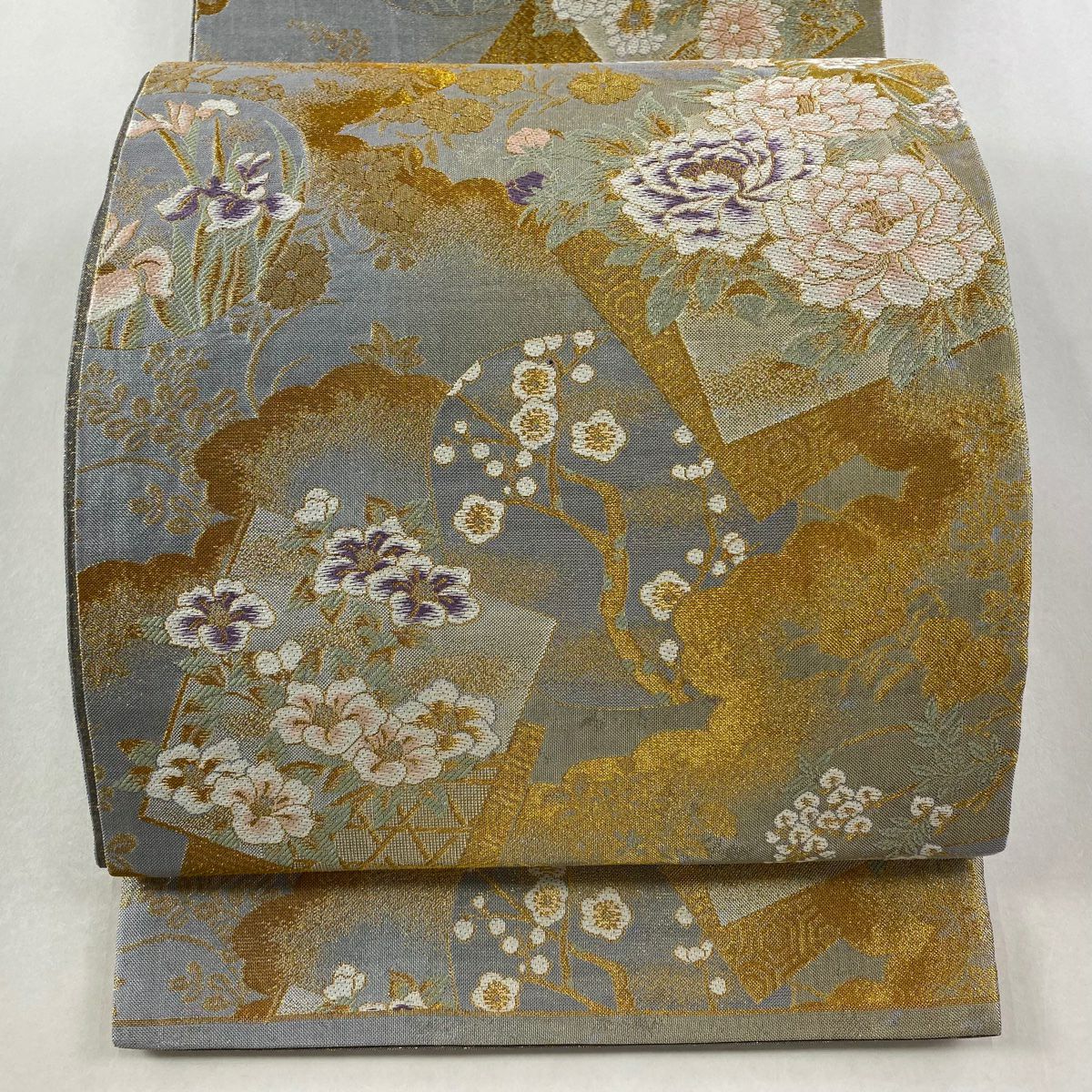 【美品】 袋帶 秀品級 色紙 草花紋 金糸 金金箔 銀 六通 純蠶絲