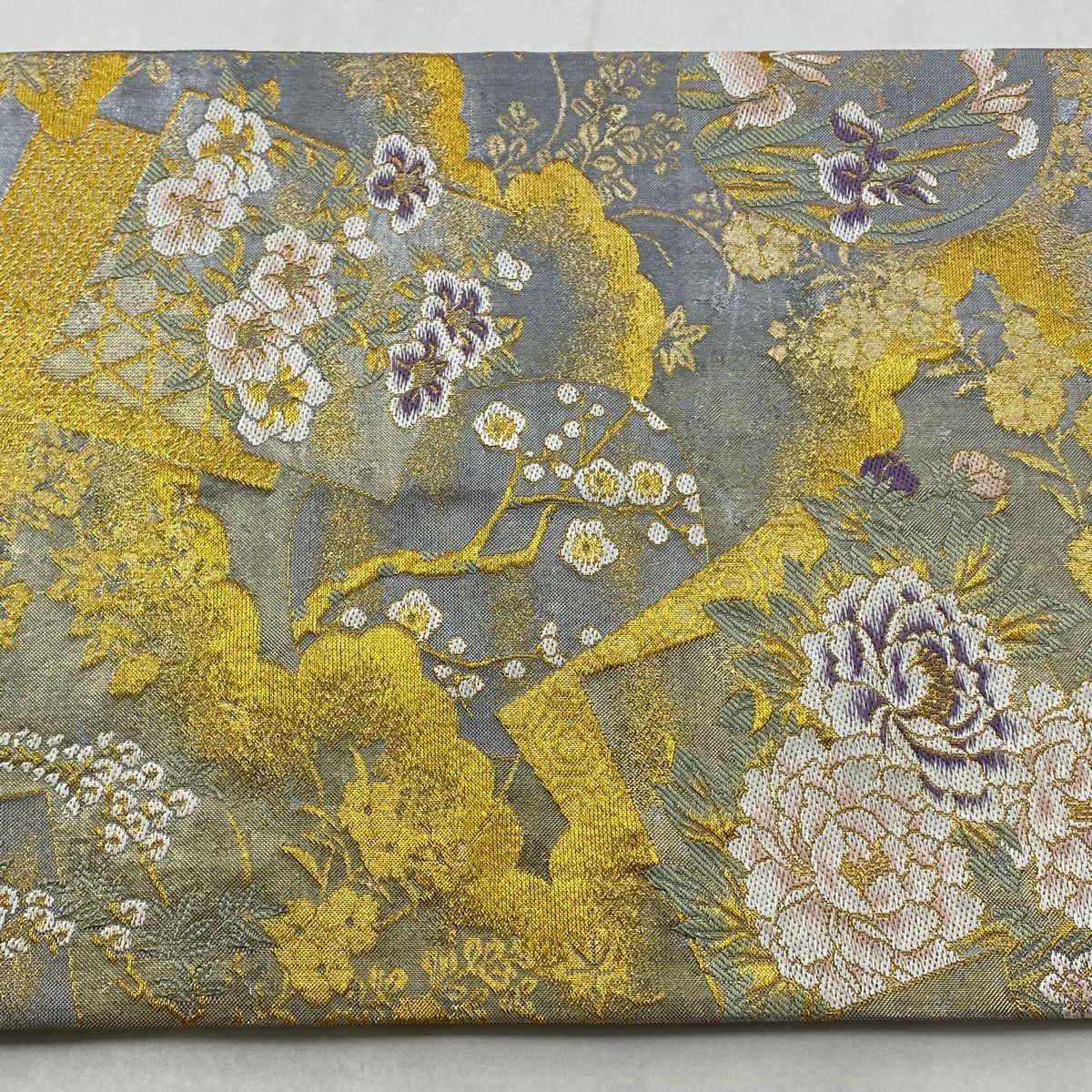 【美品】 袋帶 秀品級 色紙 草花紋 金糸 金金箔 銀 六通 純蠶絲