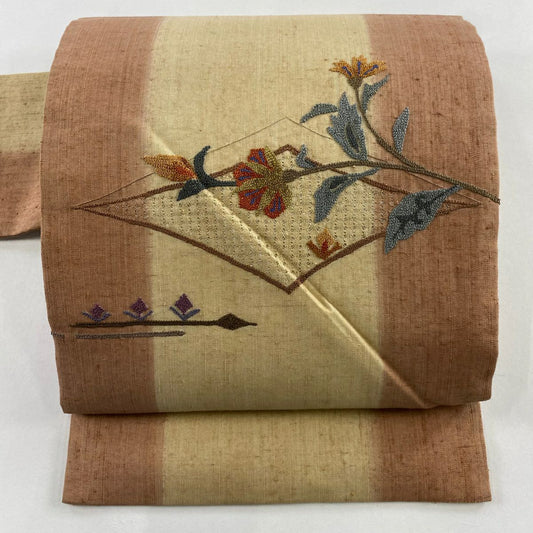 名古屋帶 秀品級 關西仕立 草花紋刺繡 米色 純蠶絲