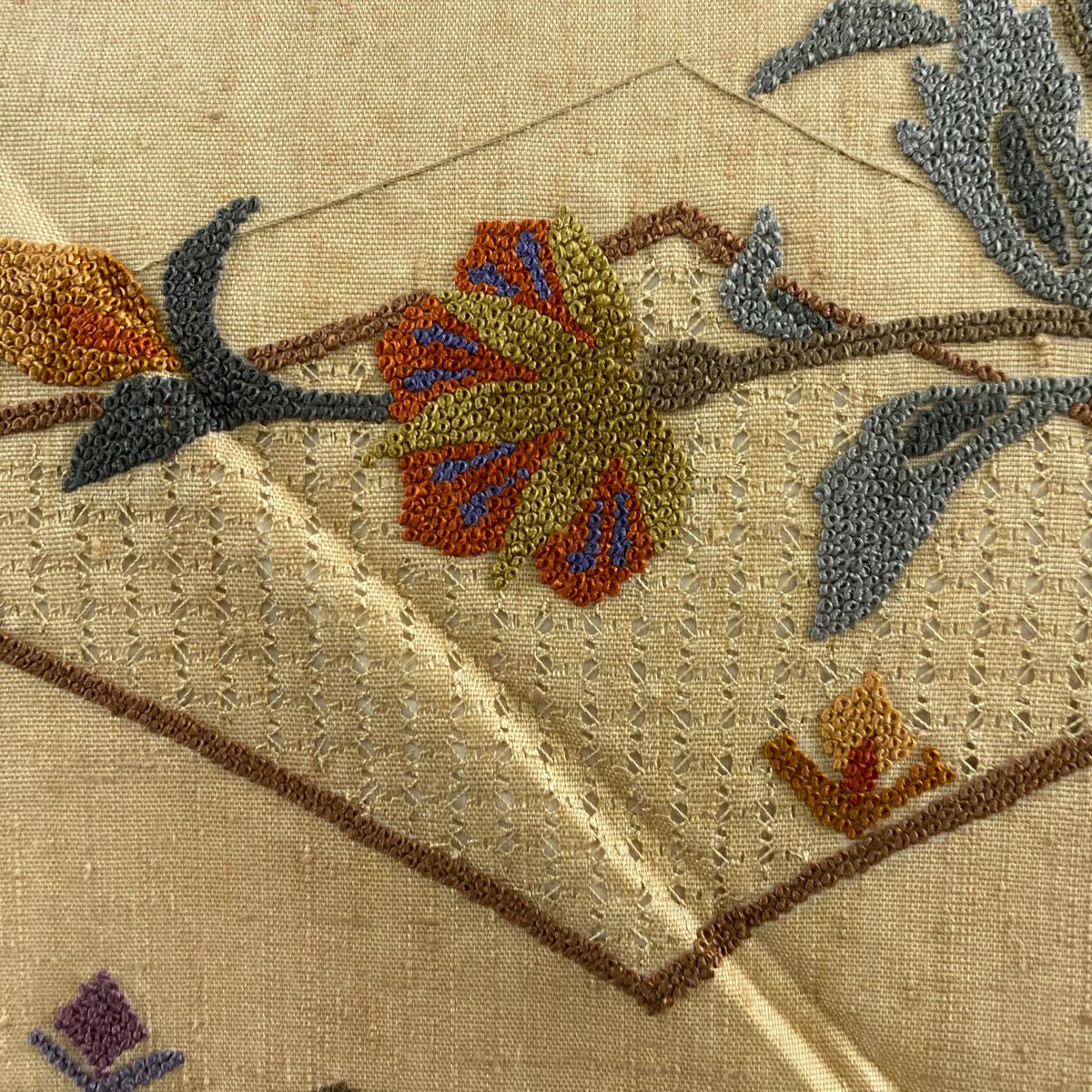 名古屋帶 秀品級 關西仕立 草花紋刺繡 米色 純蠶絲