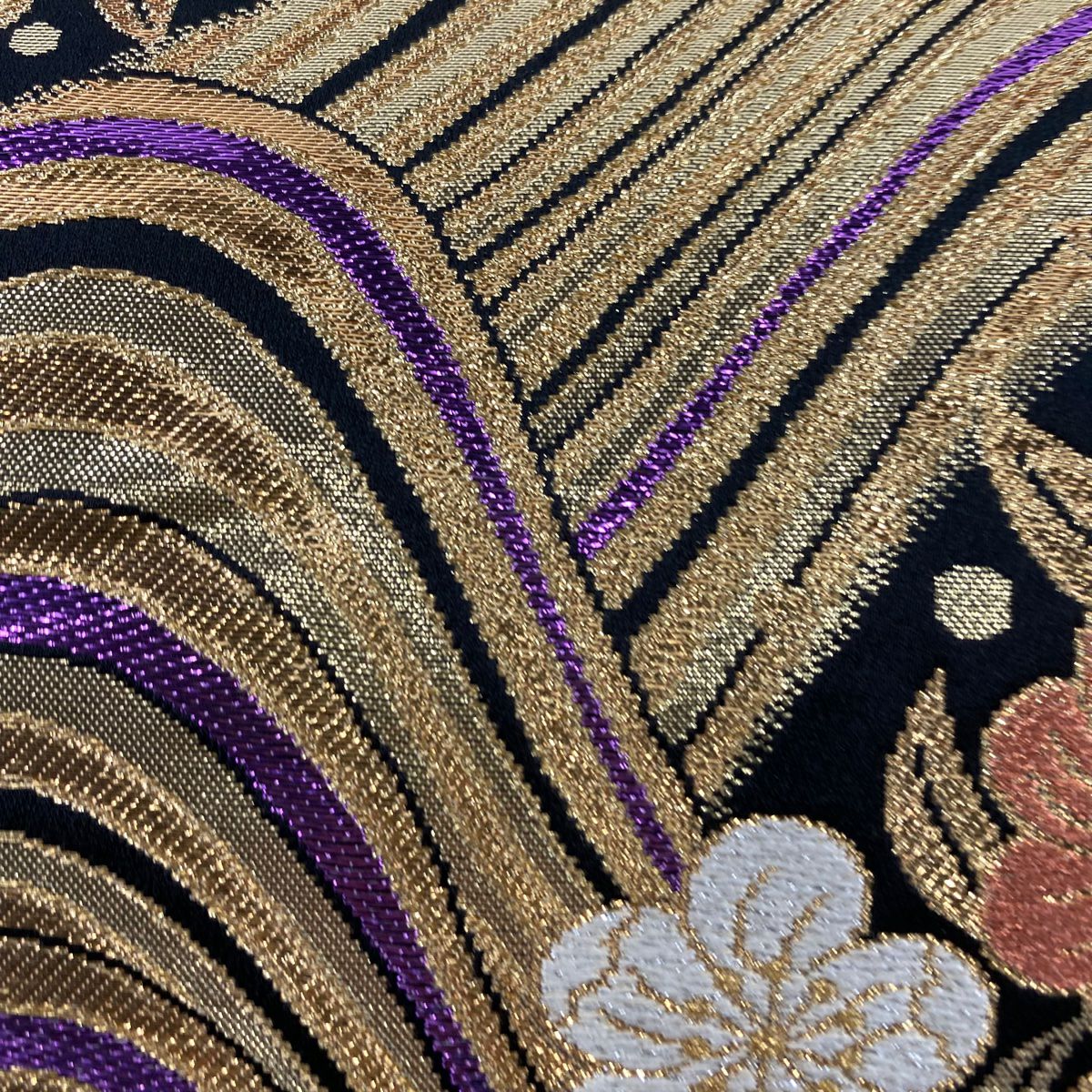 【美品】 袋帶 秀品級 草花紋紋 流水 金絲 金金箔 金色 六通 純蠶絲